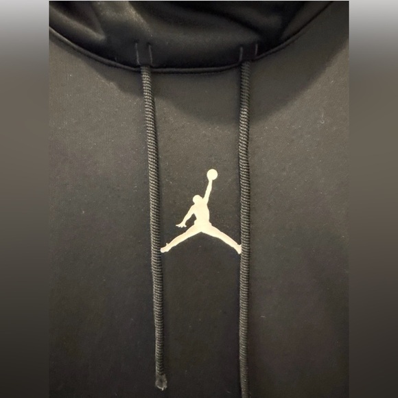 Air Jordan Black Pullover Hoodie Kangaroo Pocket Jumpman Logo Size L - Picture 2 of 11